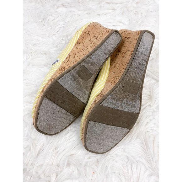 Toms Yellow White Stripe Canvas Cork Wedge Peep Toe Shoes 7.5 - Picture 6 of 6